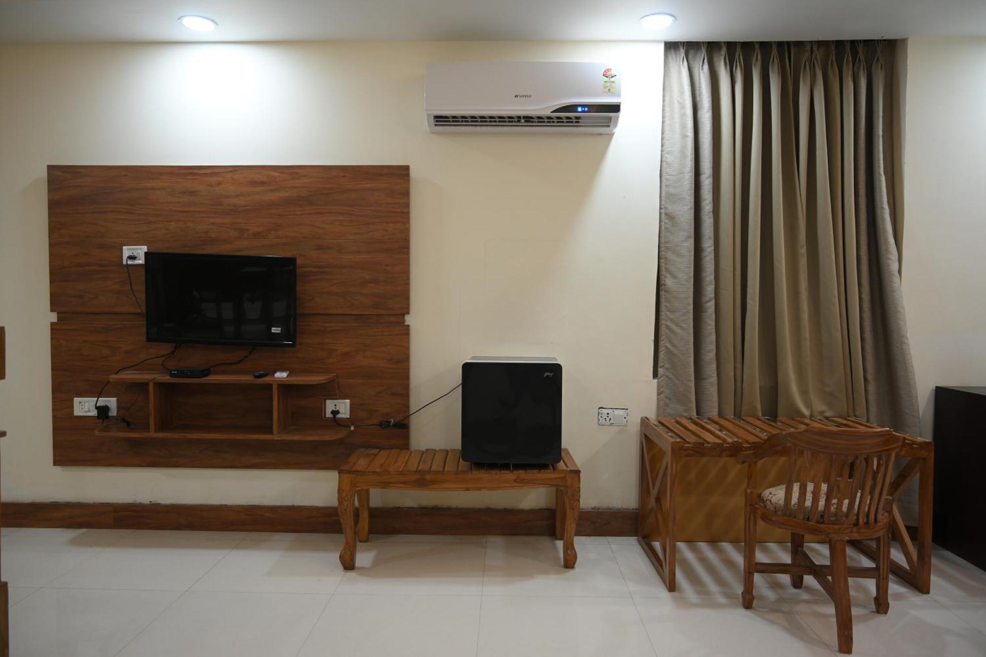 Orchha Club And Resort - Ocr Eksteriør billede