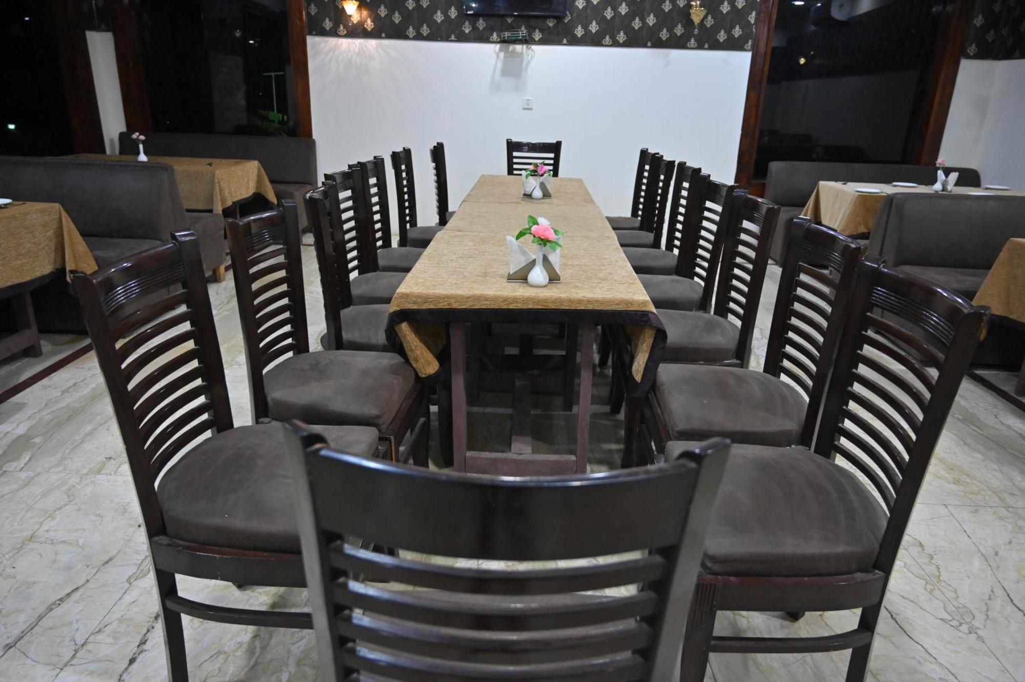 Orchha Club And Resort - Ocr Eksteriør billede