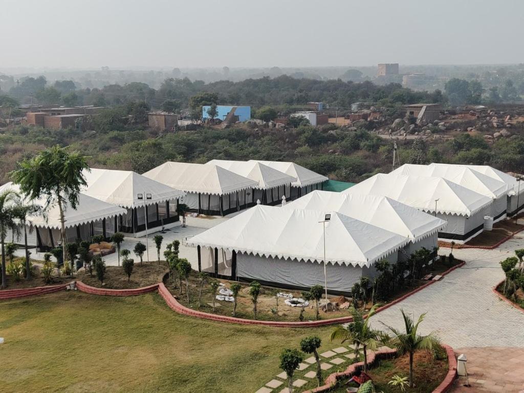Orchha Club And Resort - Ocr Eksteriør billede