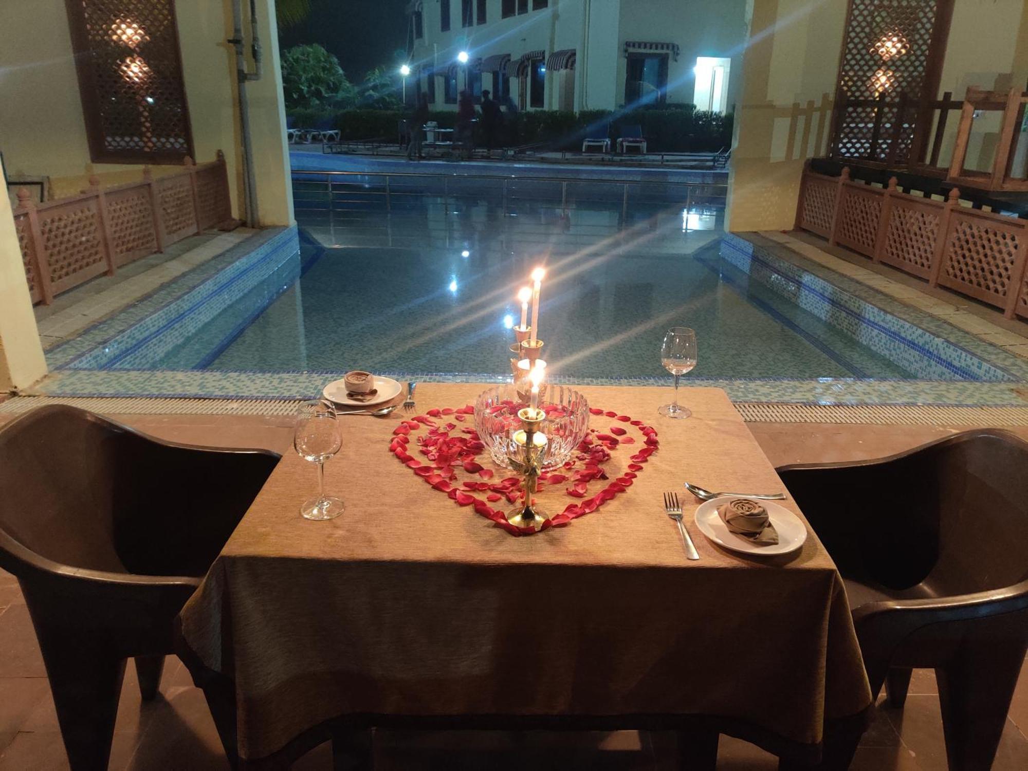 Orchha Club And Resort - Ocr Eksteriør billede
