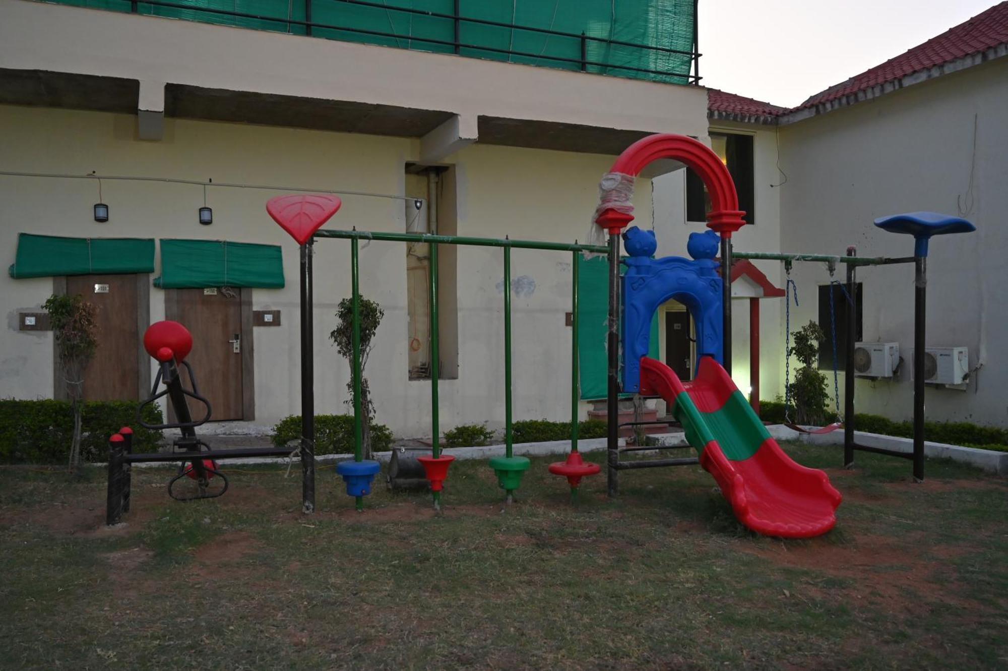 Orchha Club And Resort - Ocr Eksteriør billede